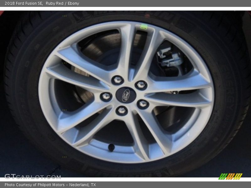 Ruby Red / Ebony 2018 Ford Fusion SE