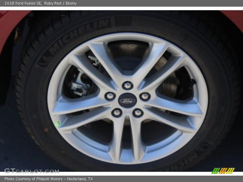 Ruby Red / Ebony 2018 Ford Fusion SE