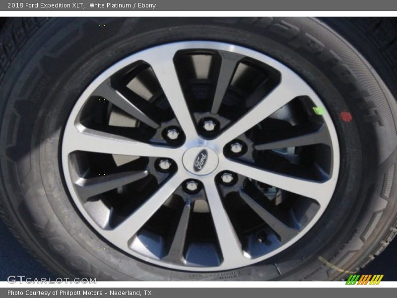 White Platinum / Ebony 2018 Ford Expedition XLT