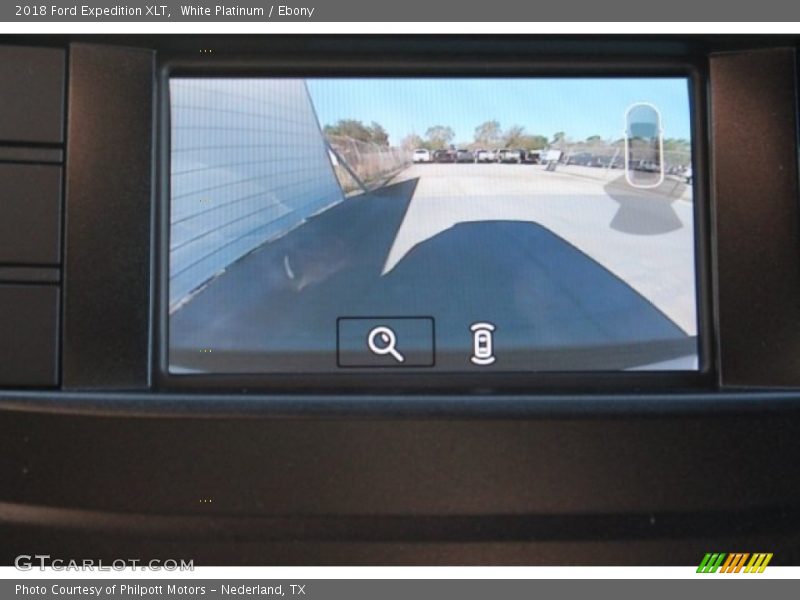 White Platinum / Ebony 2018 Ford Expedition XLT