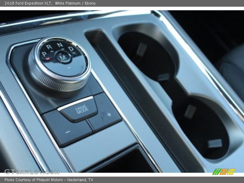 White Platinum / Ebony 2018 Ford Expedition XLT
