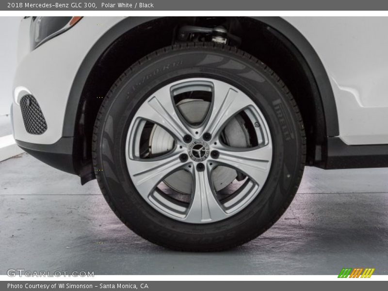 Polar White / Black 2018 Mercedes-Benz GLC 300
