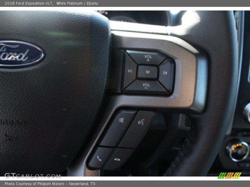 White Platinum / Ebony 2018 Ford Expedition XLT