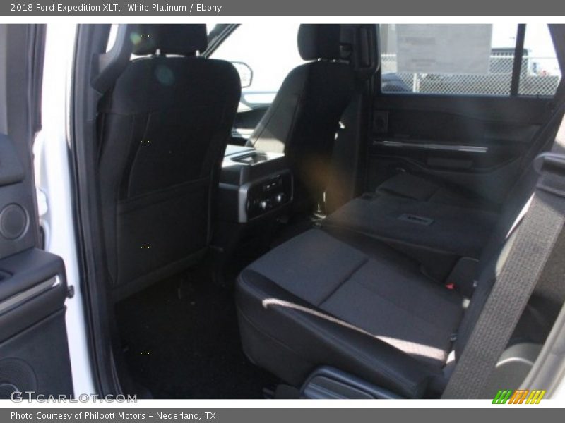 White Platinum / Ebony 2018 Ford Expedition XLT