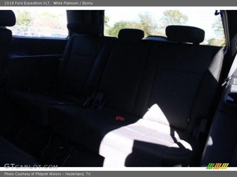 White Platinum / Ebony 2018 Ford Expedition XLT