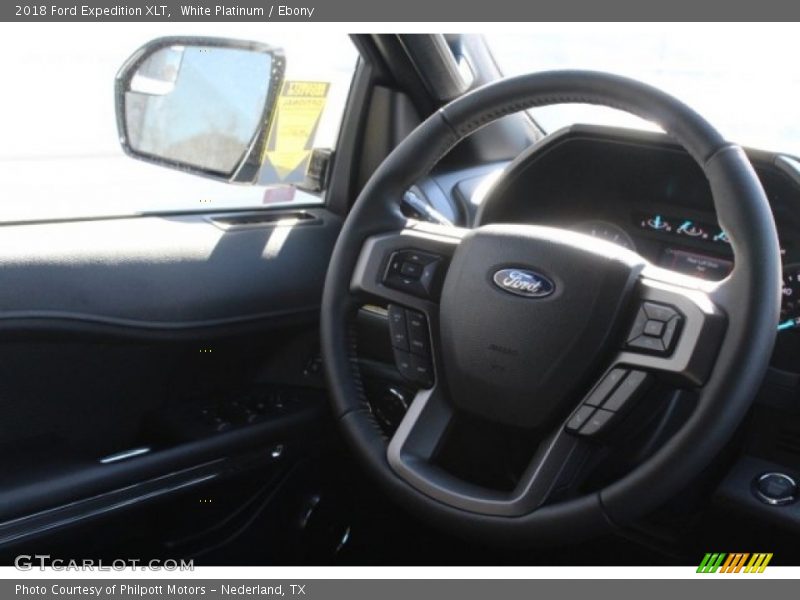 White Platinum / Ebony 2018 Ford Expedition XLT