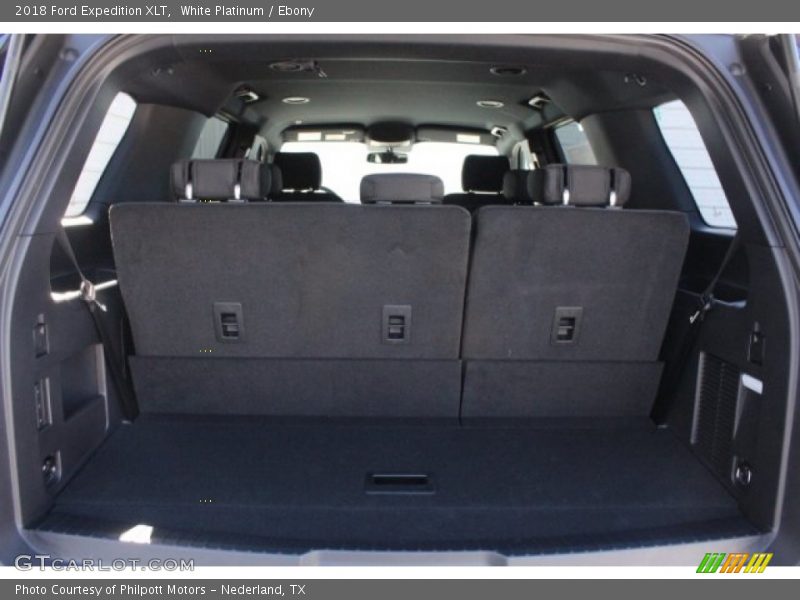 White Platinum / Ebony 2018 Ford Expedition XLT