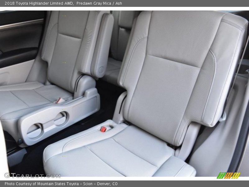 Predawn Gray Mica / Ash 2018 Toyota Highlander Limited AWD