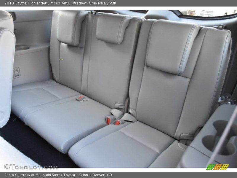 Predawn Gray Mica / Ash 2018 Toyota Highlander Limited AWD