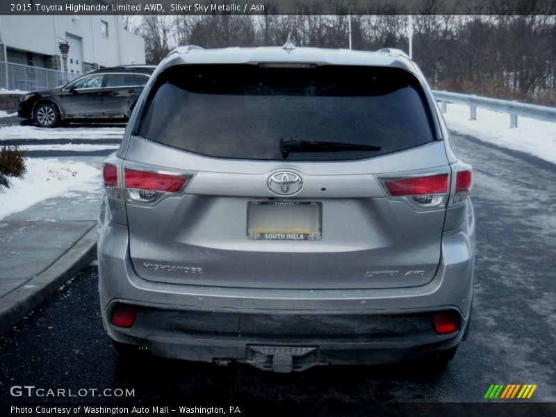 Silver Sky Metallic / Ash 2015 Toyota Highlander Limited AWD
