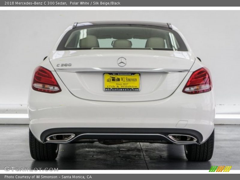 Polar White / Silk Beige/Black 2018 Mercedes-Benz C 300 Sedan