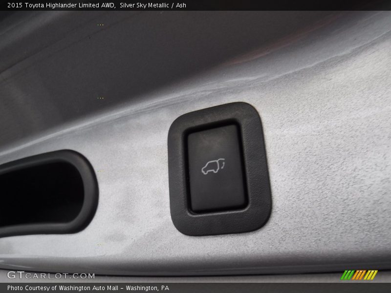 Silver Sky Metallic / Ash 2015 Toyota Highlander Limited AWD