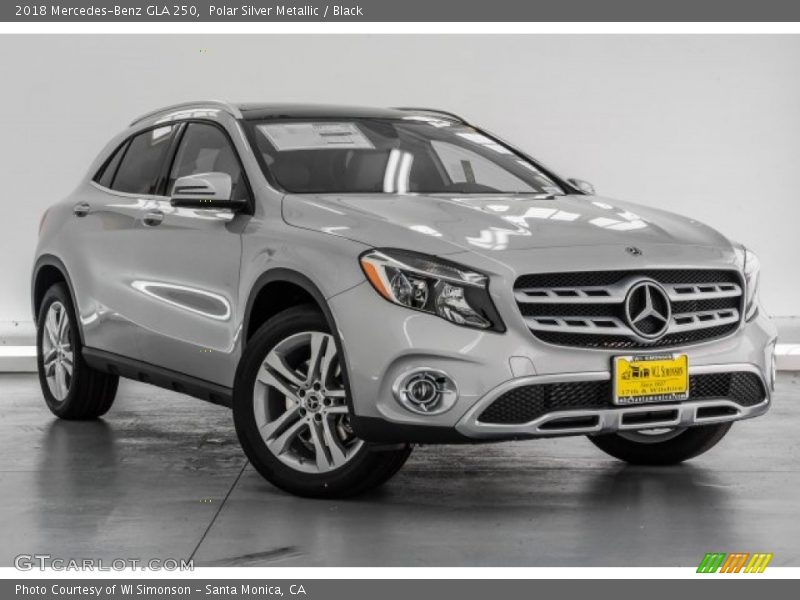 Polar Silver Metallic / Black 2018 Mercedes-Benz GLA 250