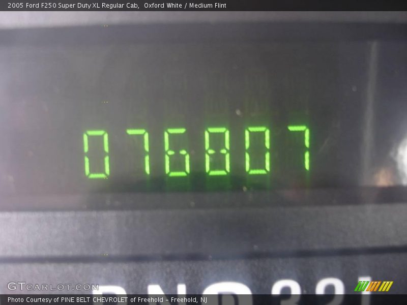 Oxford White / Medium Flint 2005 Ford F250 Super Duty XL Regular Cab