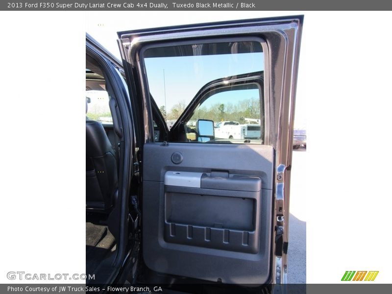 Tuxedo Black Metallic / Black 2013 Ford F350 Super Duty Lariat Crew Cab 4x4 Dually