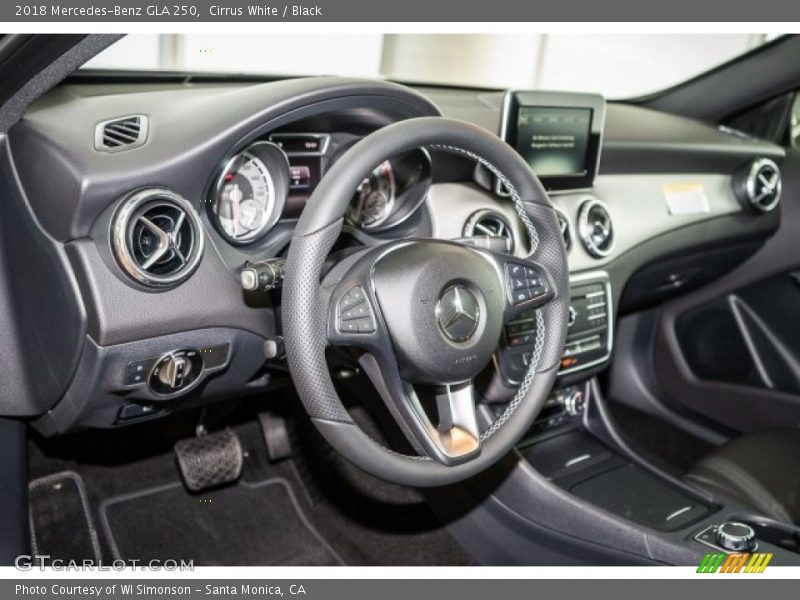 Cirrus White / Black 2018 Mercedes-Benz GLA 250