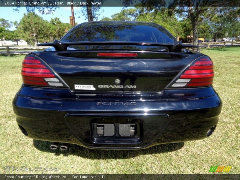 Black / Dark Pewter 2004 Pontiac Grand Am SE Sedan
