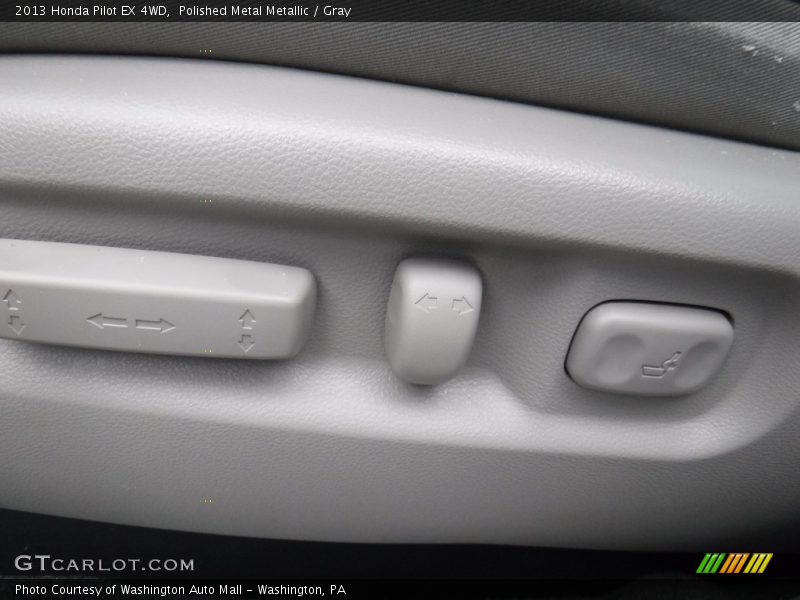 Polished Metal Metallic / Gray 2013 Honda Pilot EX 4WD