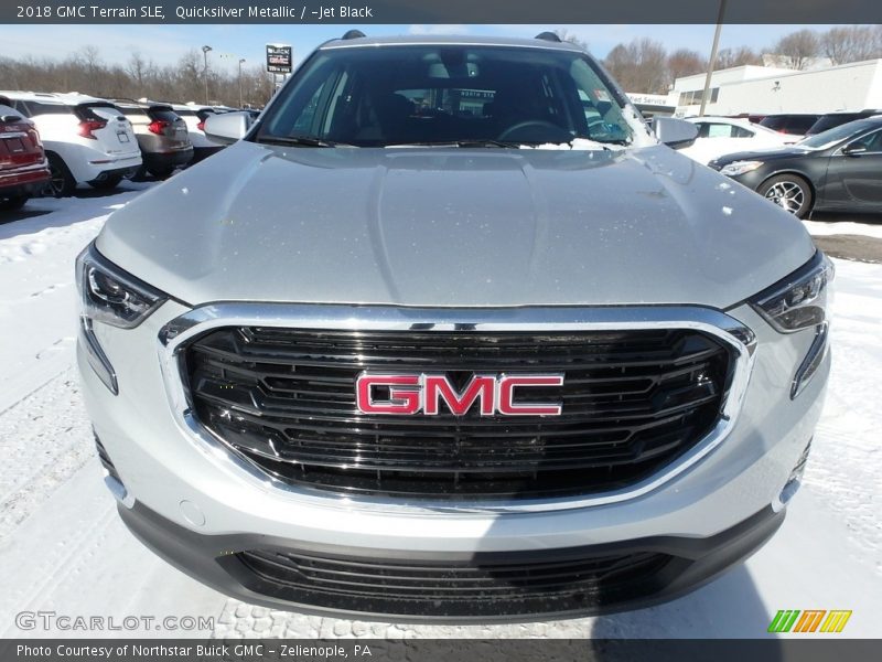 Quicksilver Metallic / ­Jet Black 2018 GMC Terrain SLE