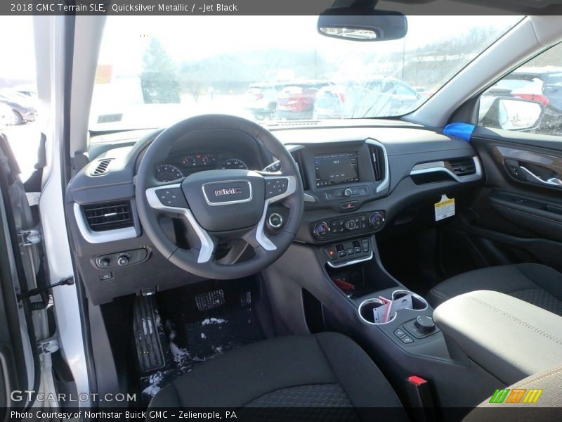 Quicksilver Metallic / ­Jet Black 2018 GMC Terrain SLE