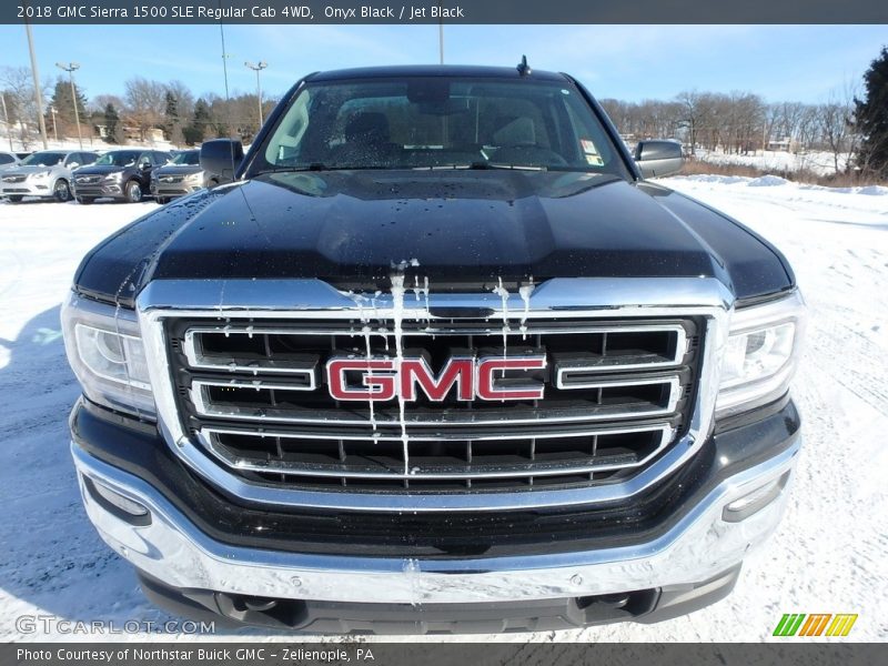 Onyx Black / Jet Black 2018 GMC Sierra 1500 SLE Regular Cab 4WD