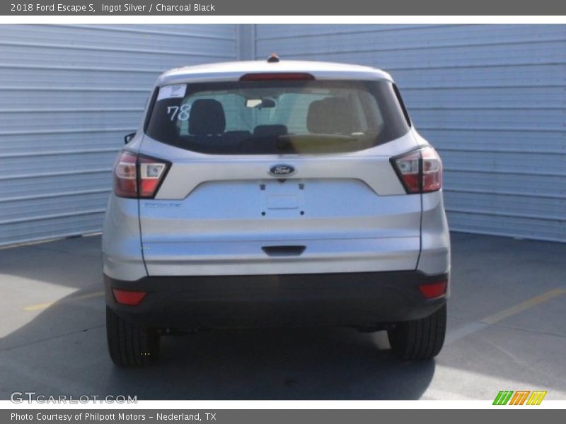 Ingot Silver / Charcoal Black 2018 Ford Escape S
