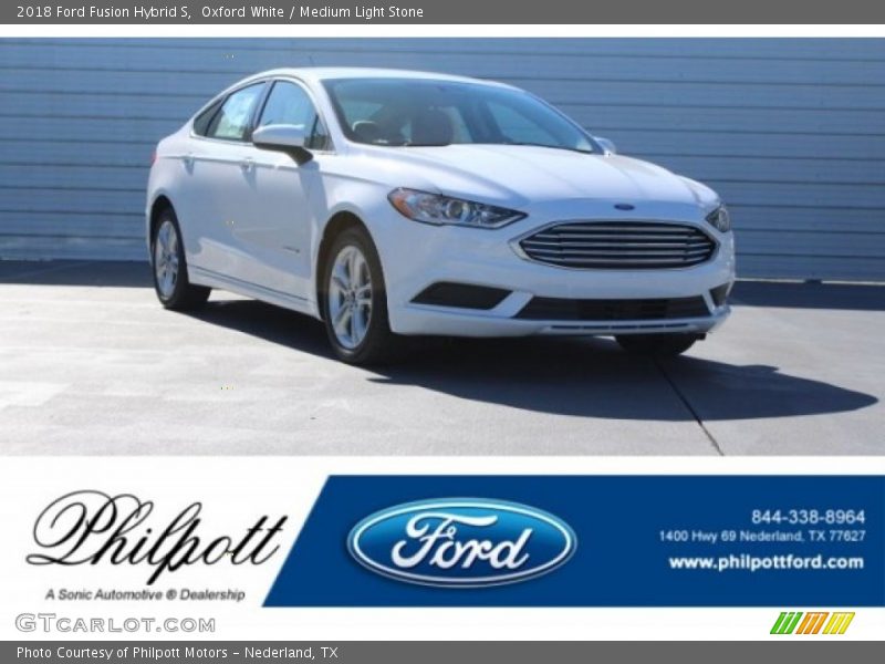 Oxford White / Medium Light Stone 2018 Ford Fusion Hybrid S