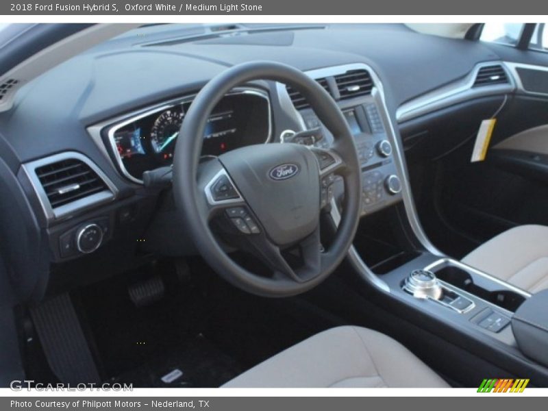Oxford White / Medium Light Stone 2018 Ford Fusion Hybrid S