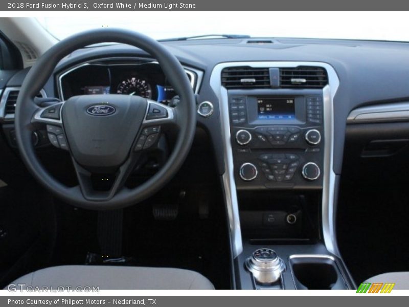 Oxford White / Medium Light Stone 2018 Ford Fusion Hybrid S