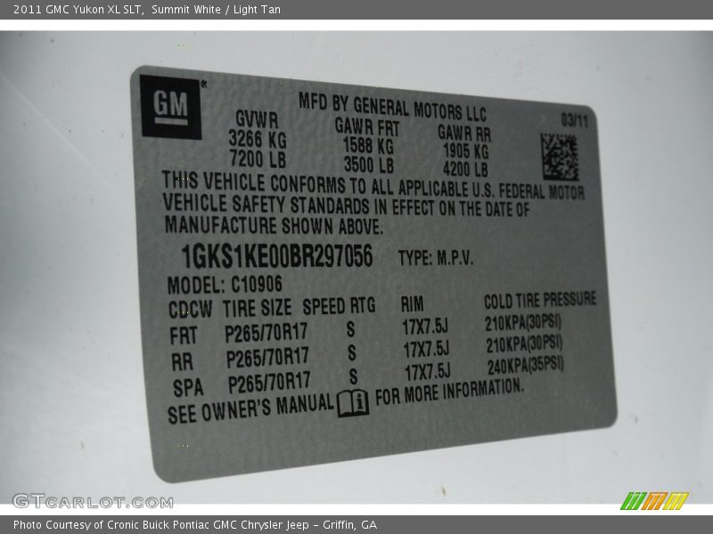 Summit White / Light Tan 2011 GMC Yukon XL SLT