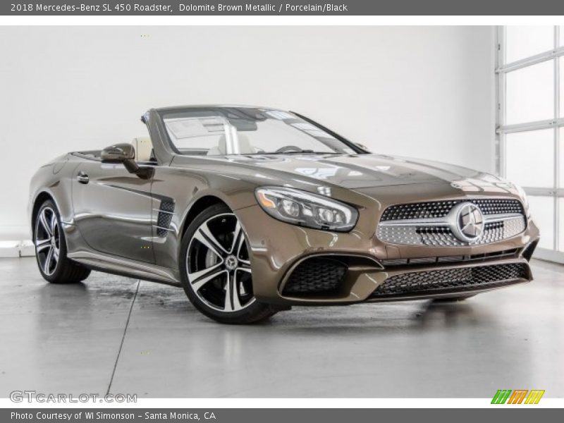 Front 3/4 View of 2018 SL 450 Roadster