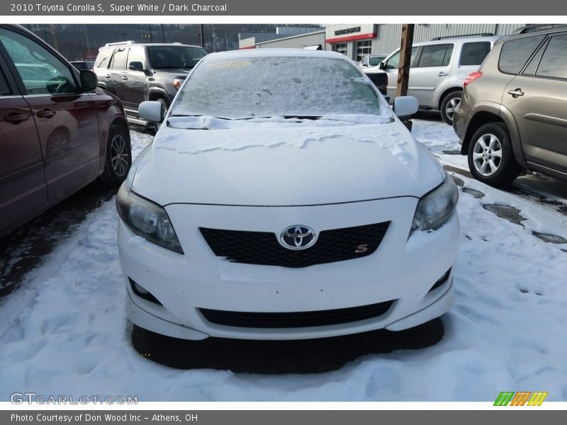 Super White / Dark Charcoal 2010 Toyota Corolla S