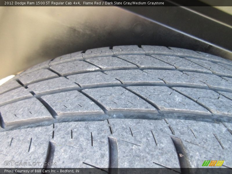 Flame Red / Dark Slate Gray/Medium Graystone 2012 Dodge Ram 1500 ST Regular Cab 4x4