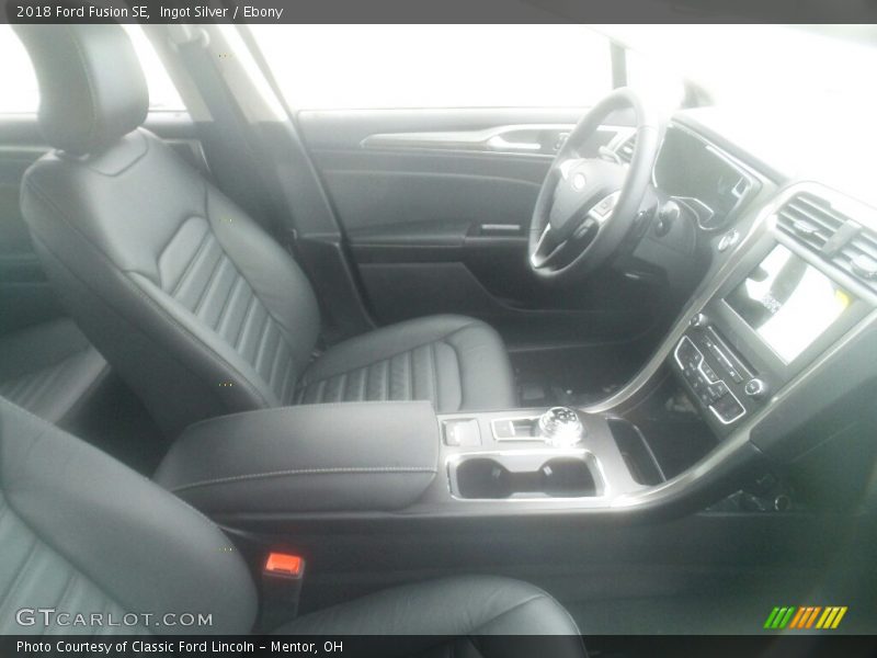 Ingot Silver / Ebony 2018 Ford Fusion SE