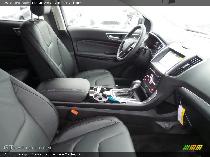 Magnetic / Ebony 2018 Ford Edge Titanium AWD
