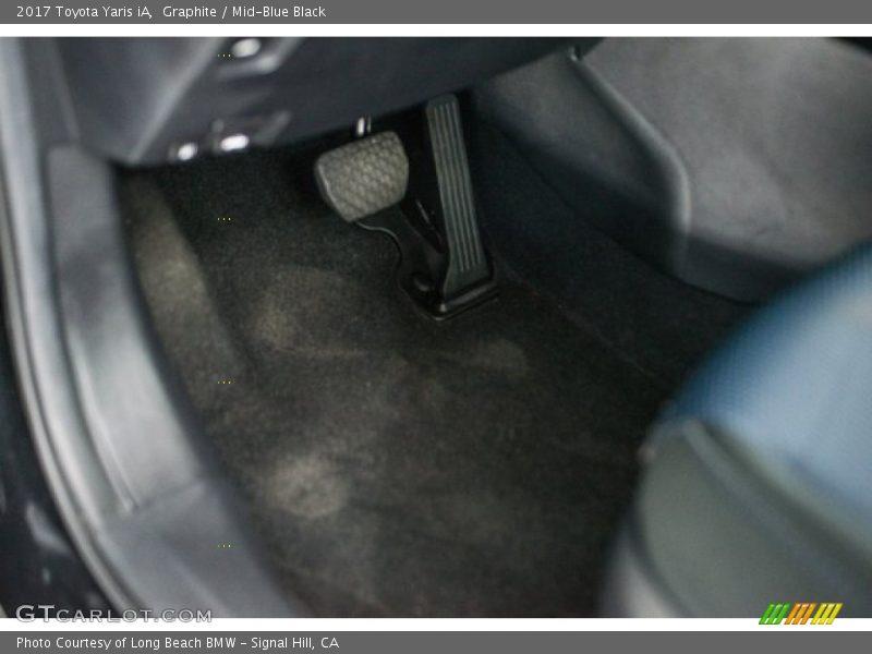 Graphite / Mid-Blue Black 2017 Toyota Yaris iA