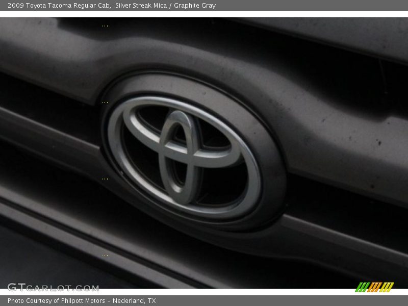 Silver Streak Mica / Graphite Gray 2009 Toyota Tacoma Regular Cab