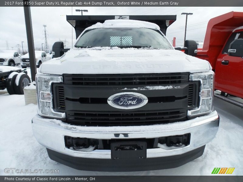 Oxford White / Medium Earth Gray 2017 Ford F350 Super Duty XL Regular Cab 4x4 Dump Truck