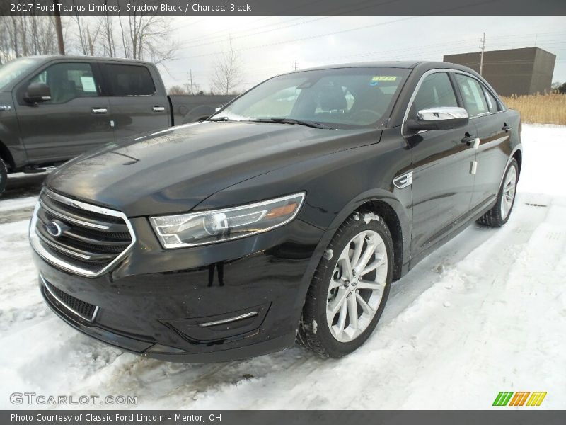 Shadow Black / Charcoal Black 2017 Ford Taurus Limited