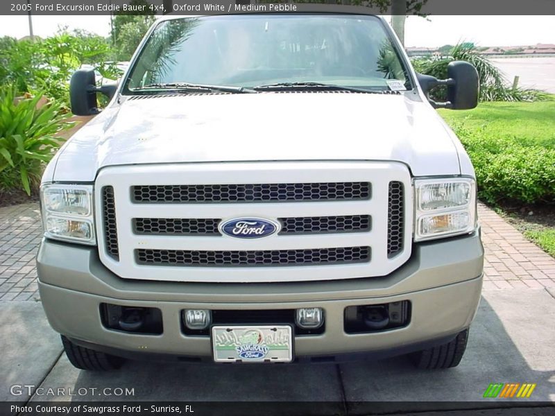 Oxford White / Medium Pebble 2005 Ford Excursion Eddie Bauer 4x4