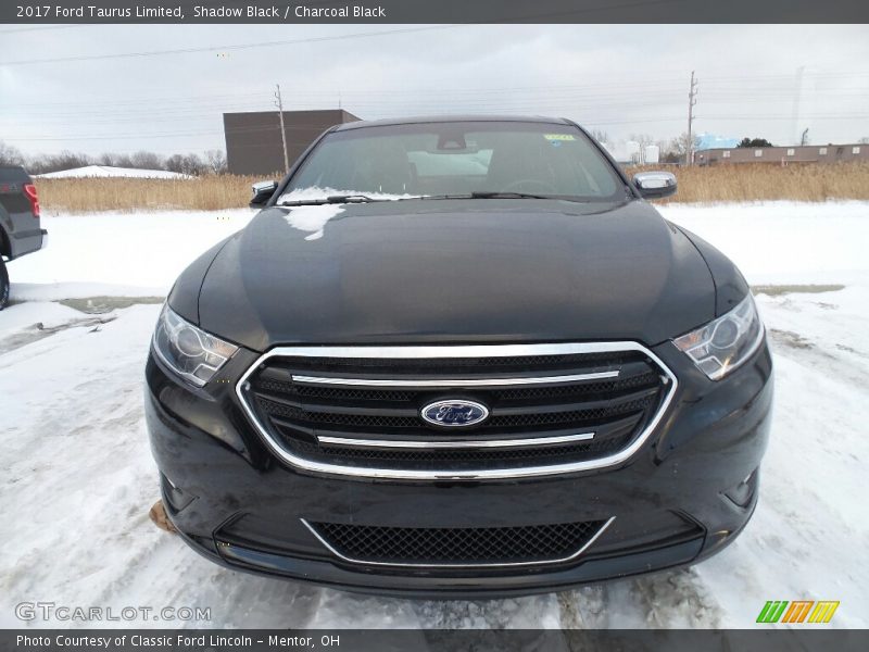 Shadow Black / Charcoal Black 2017 Ford Taurus Limited