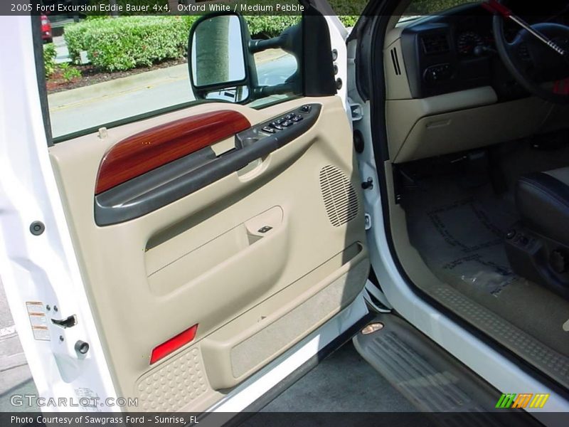 Oxford White / Medium Pebble 2005 Ford Excursion Eddie Bauer 4x4