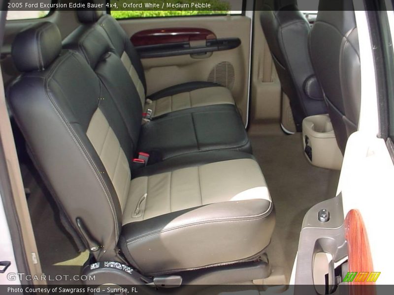 Oxford White / Medium Pebble 2005 Ford Excursion Eddie Bauer 4x4