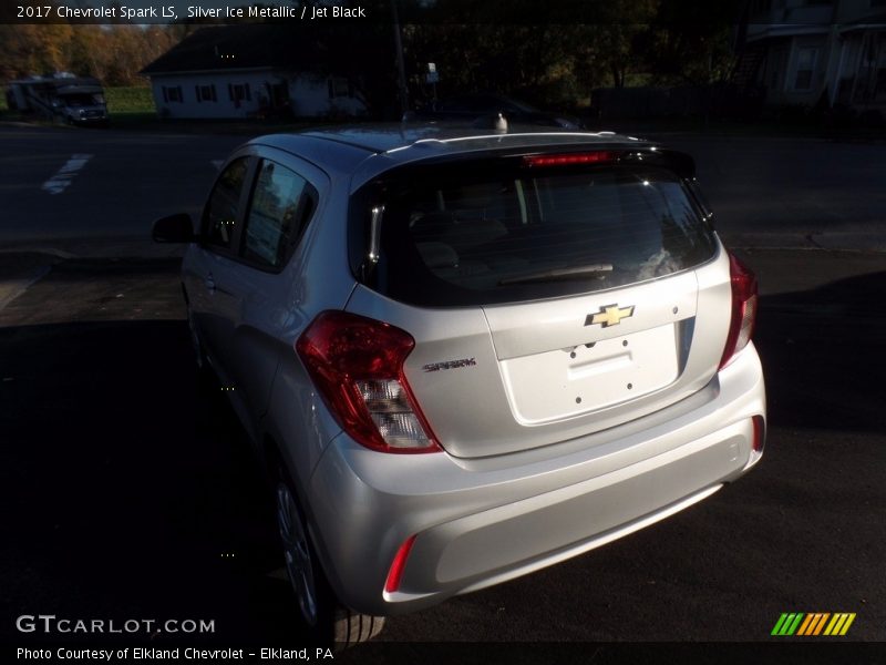 Silver Ice Metallic / Jet Black 2017 Chevrolet Spark LS