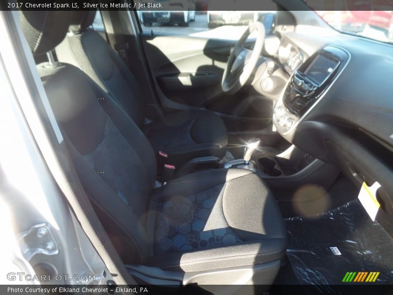 Silver Ice Metallic / Jet Black 2017 Chevrolet Spark LS