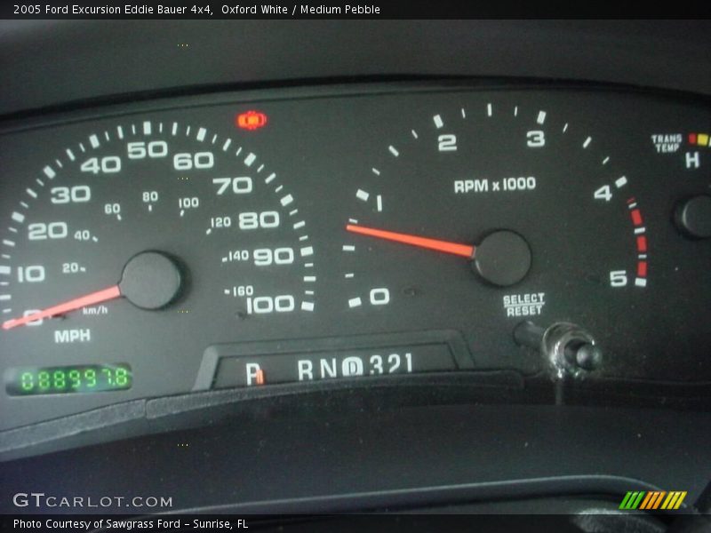 Oxford White / Medium Pebble 2005 Ford Excursion Eddie Bauer 4x4