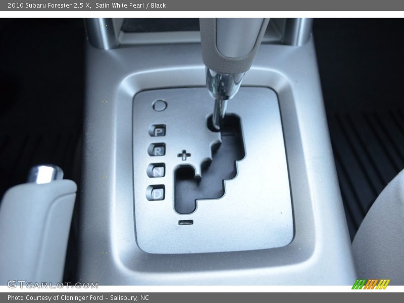 Satin White Pearl / Black 2010 Subaru Forester 2.5 X