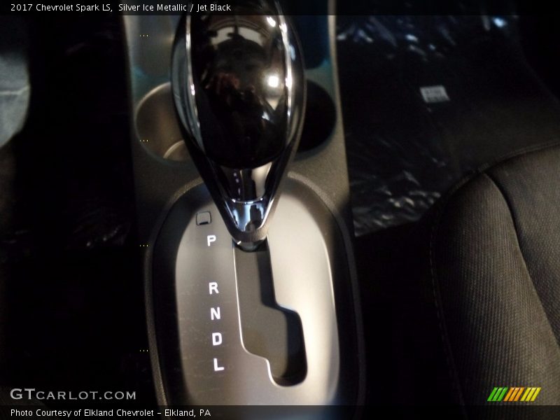Silver Ice Metallic / Jet Black 2017 Chevrolet Spark LS