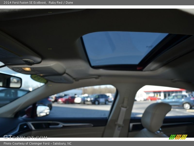 Ruby Red / Dune 2014 Ford Fusion SE EcoBoost