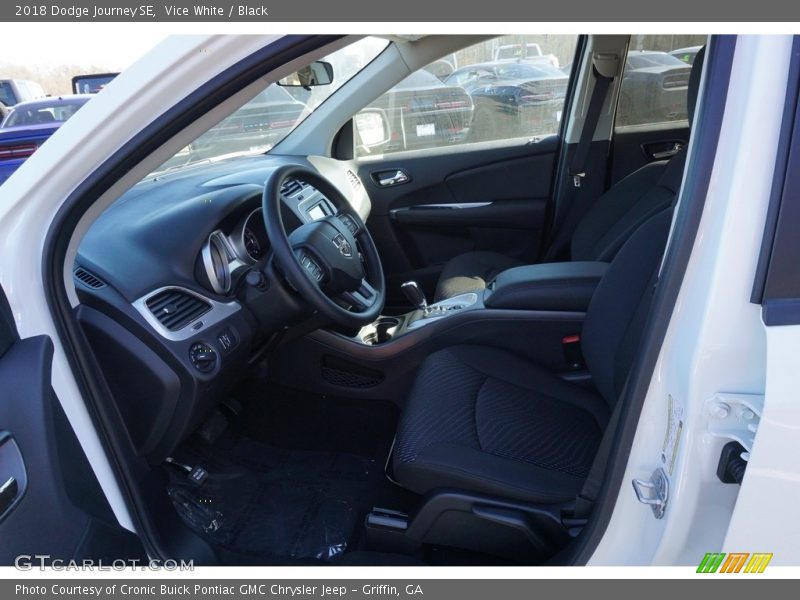 Vice White / Black 2018 Dodge Journey SE